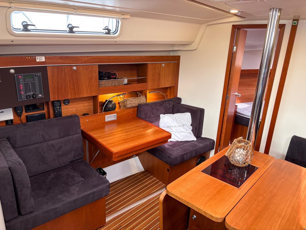 Hanse 385
