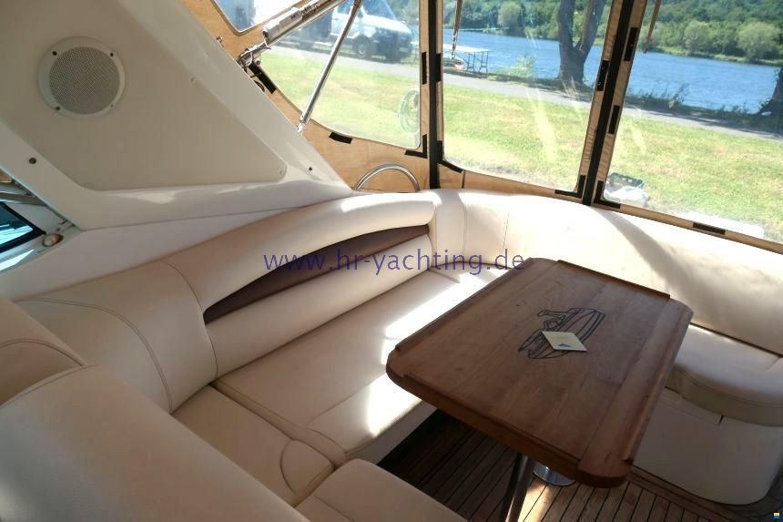 Sealine S 38