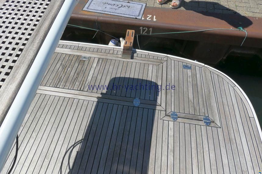 Sealine S 38