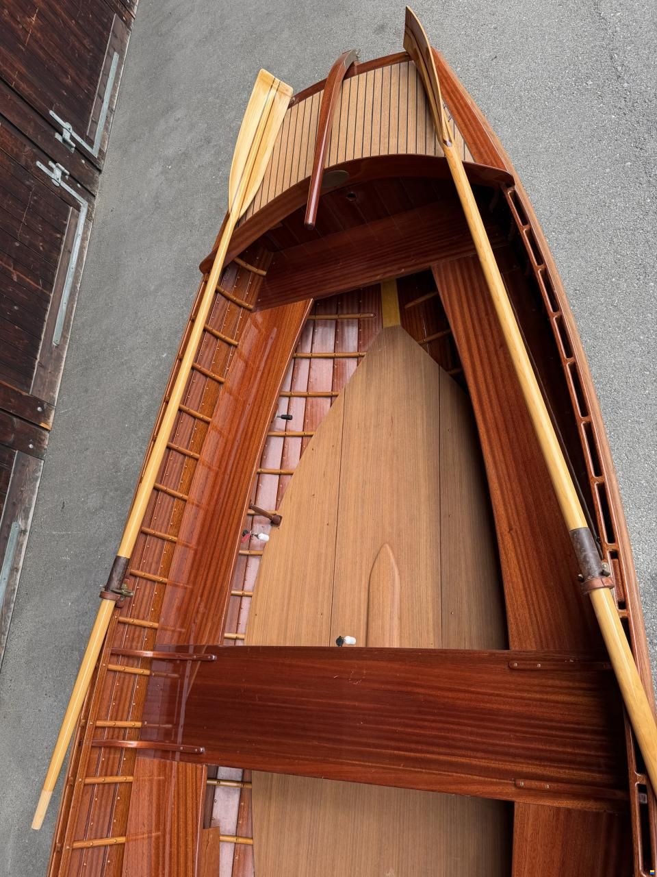 Hächler Herreshoff Tender