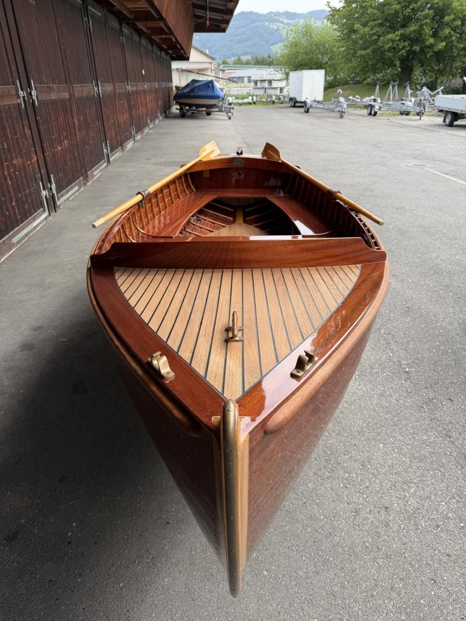Hächler Herreshoff Tender