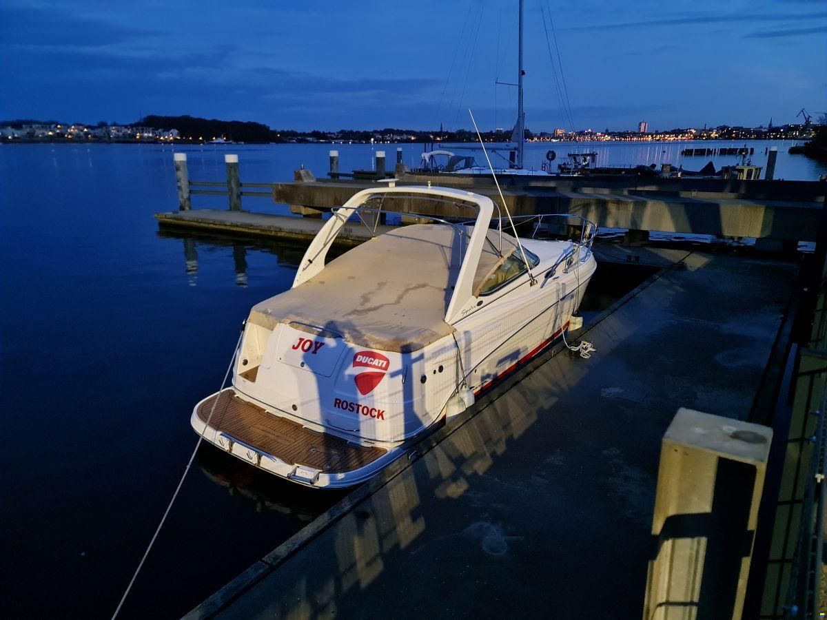 Chaparral Signature 270