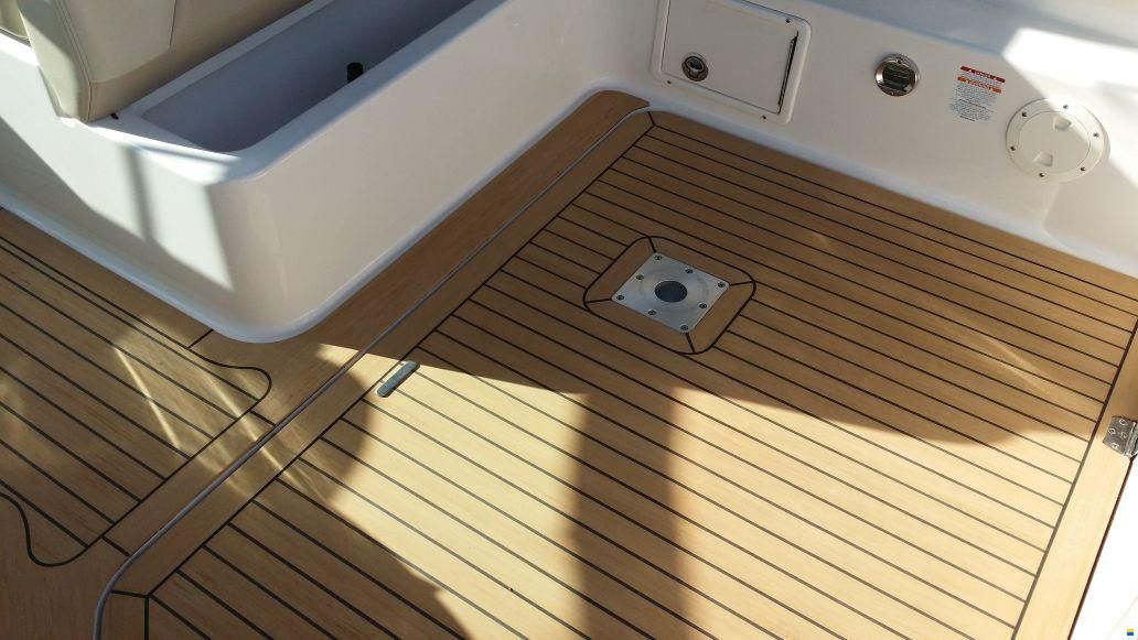 Chaparral Signature 270