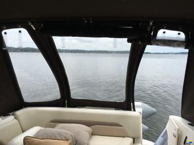Chaparral Signature 270