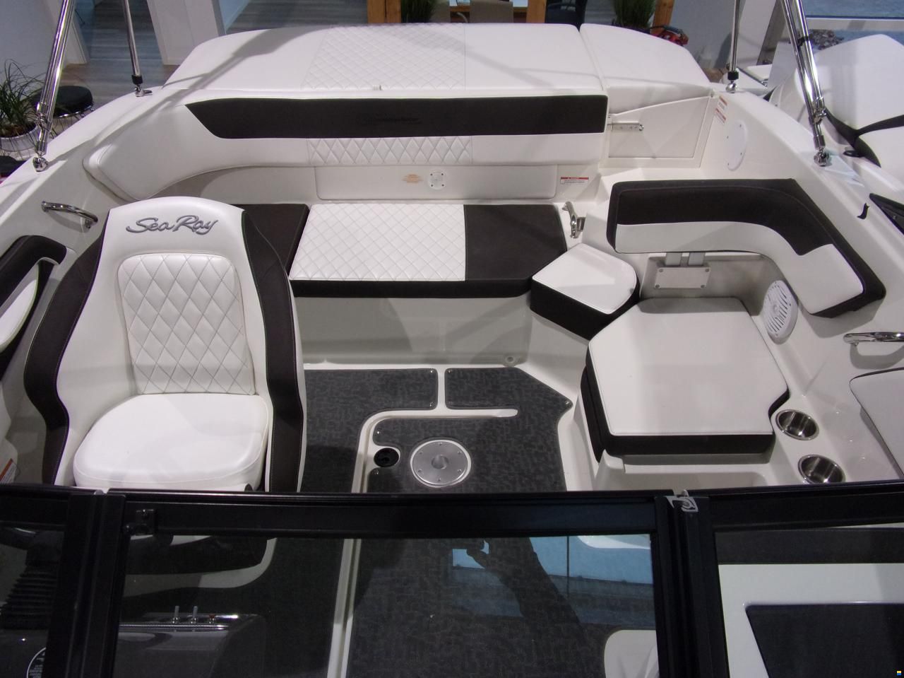Sea Ray 190 SPXE