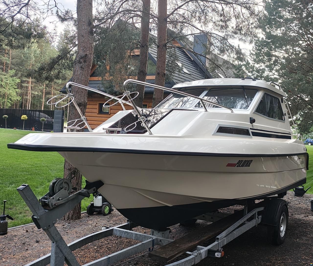 Uttern 5750C