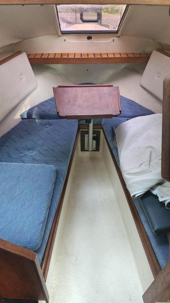 Uttern 5750C