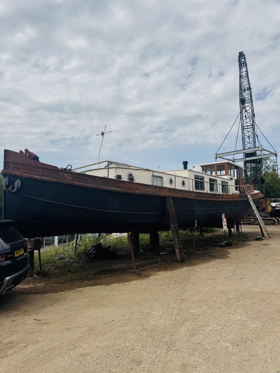 Luxemotor Dutch barge