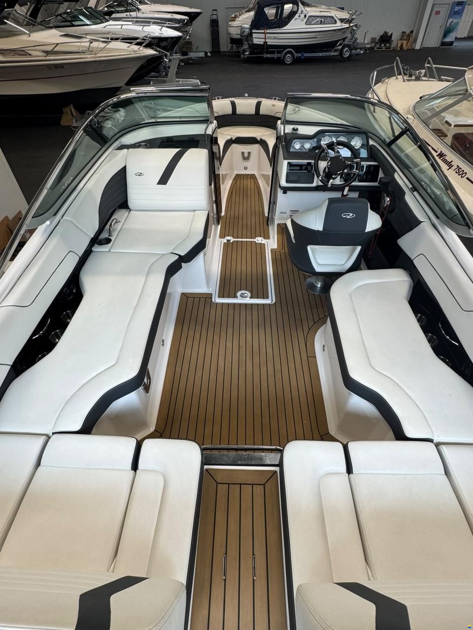 Regal 2300