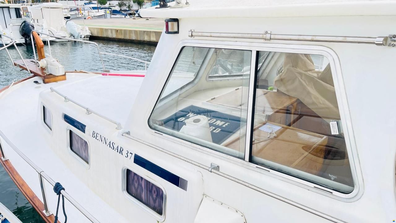 Aucanada 37
