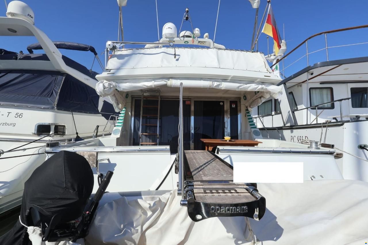 Raffaeli Ouragan 52