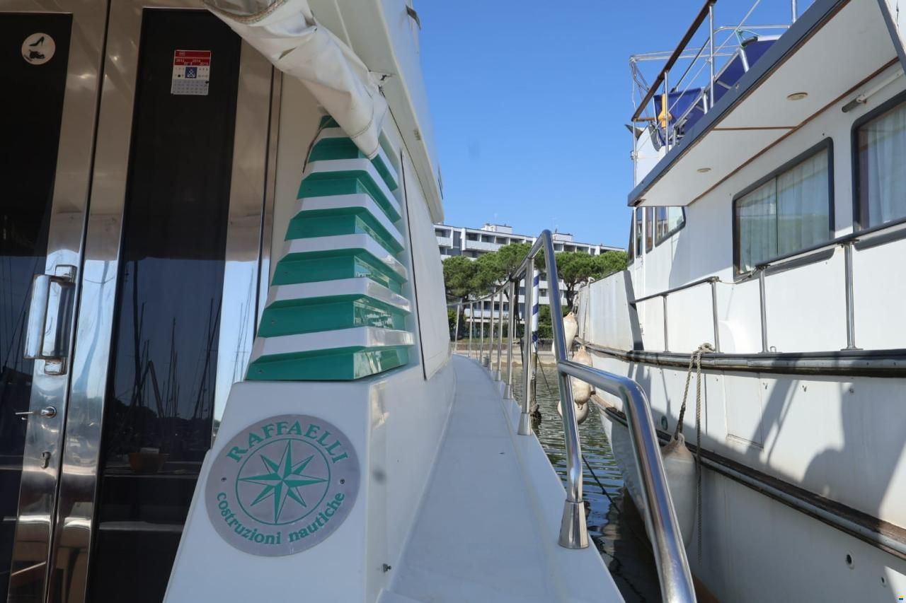 Raffaeli Ouragan 52