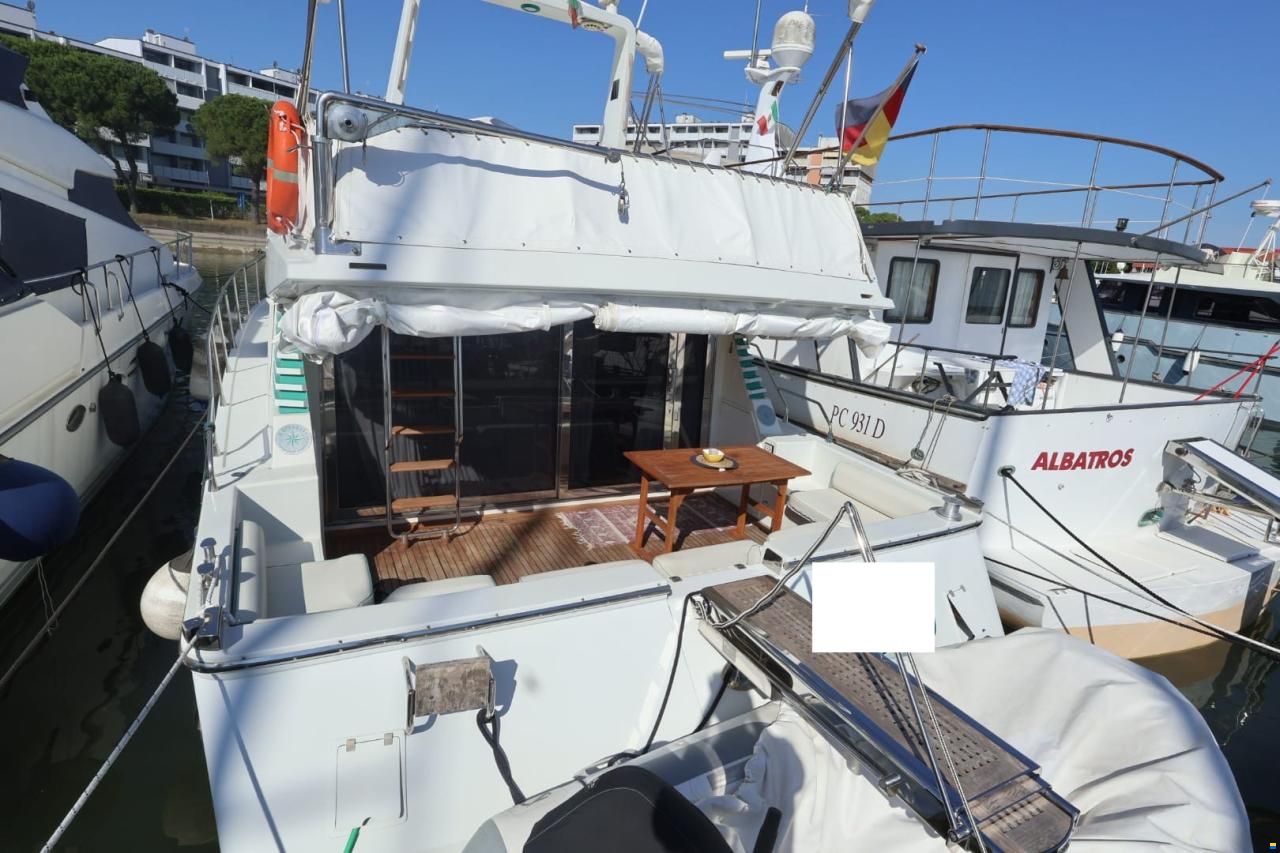 Raffaeli Ouragan 52