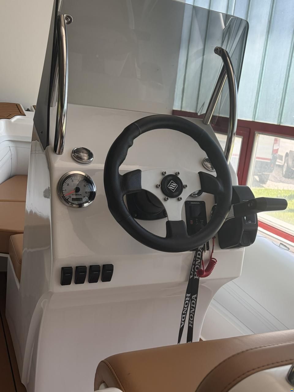 Sea Flash Luxury 520