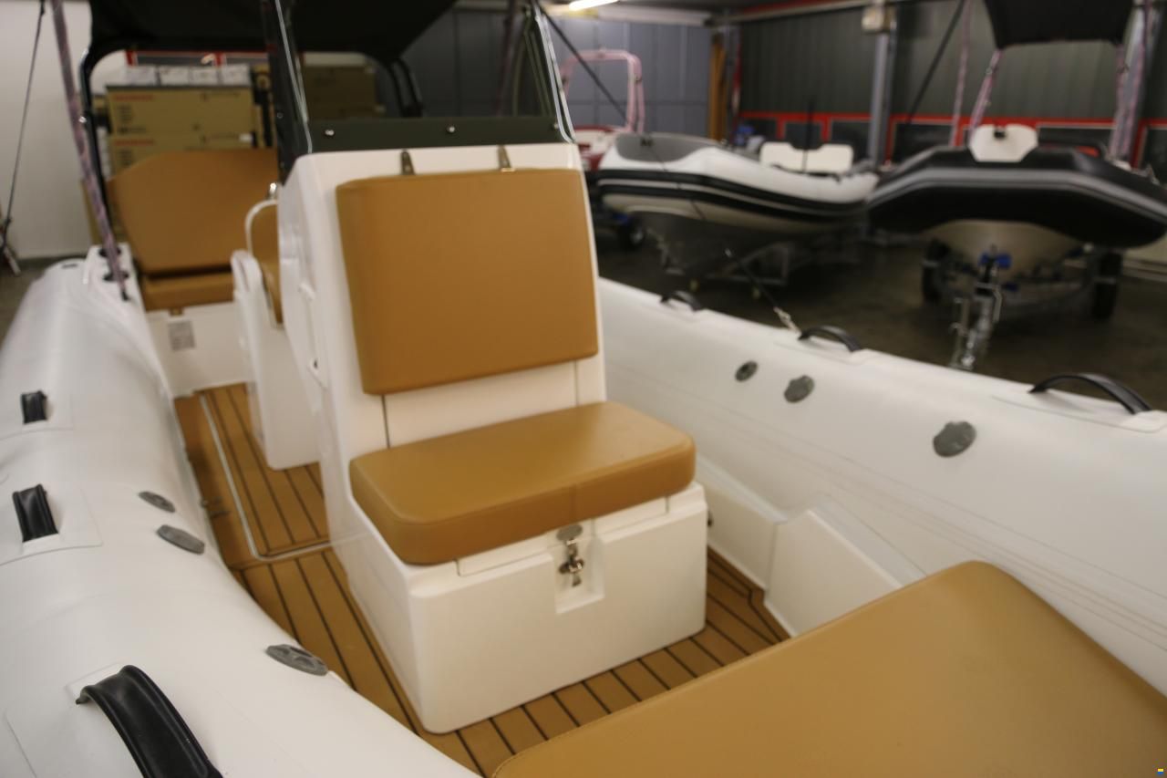 Sea Flash Luxury 520
