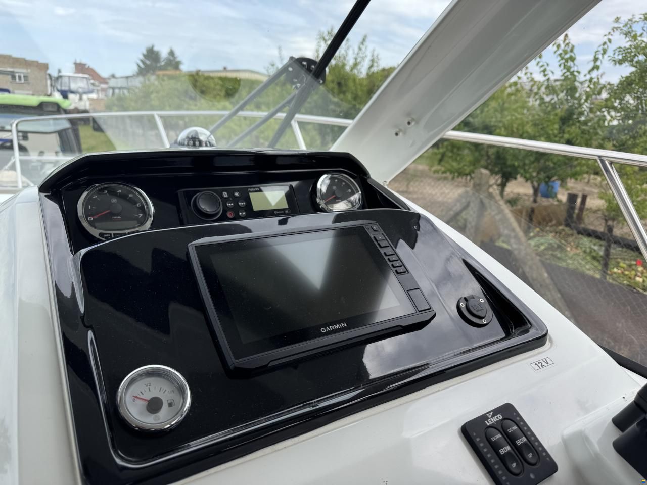 Jeanneau Merry Fisher 855
