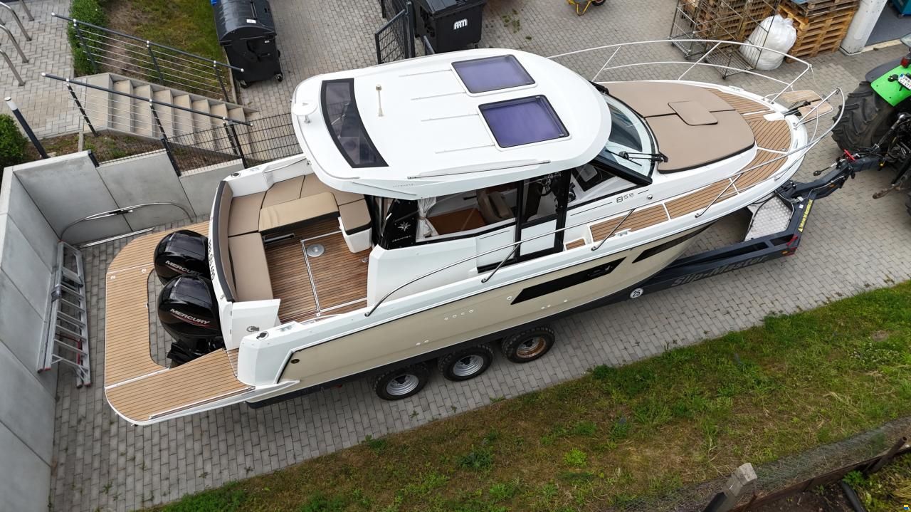 Jeanneau Merry Fisher 855