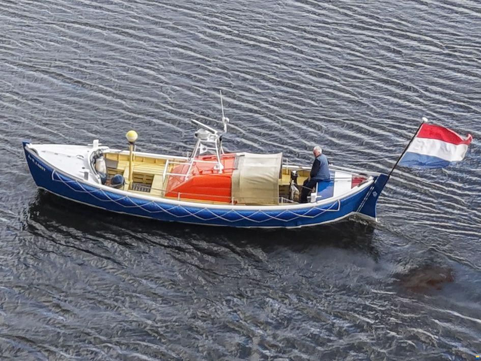 Voormalig Strand reddingboot 10.32