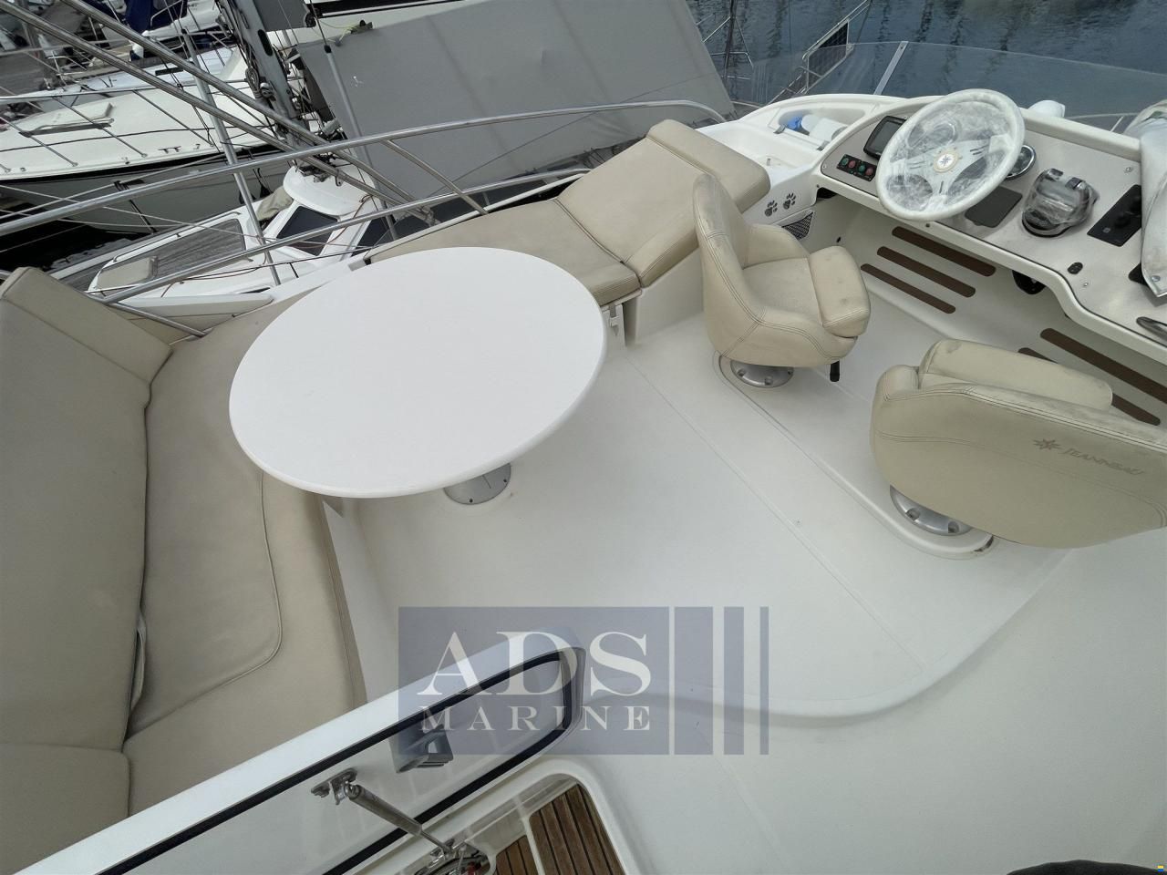 Jeanneau Prestige 42 Fly