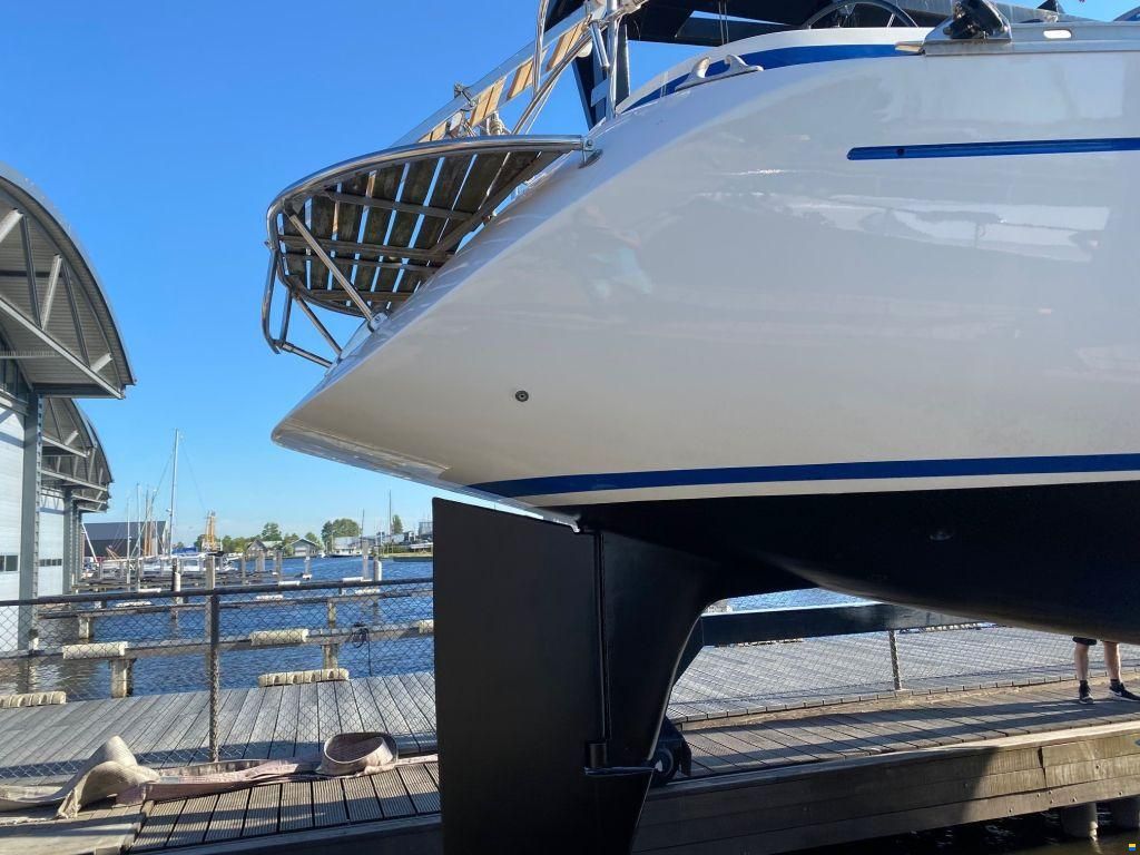 Grand Soleil 46
