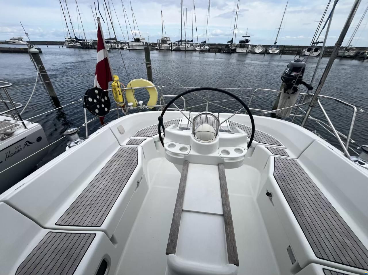 Beneteau Oceanis 411 Clipper Celebration (2003)