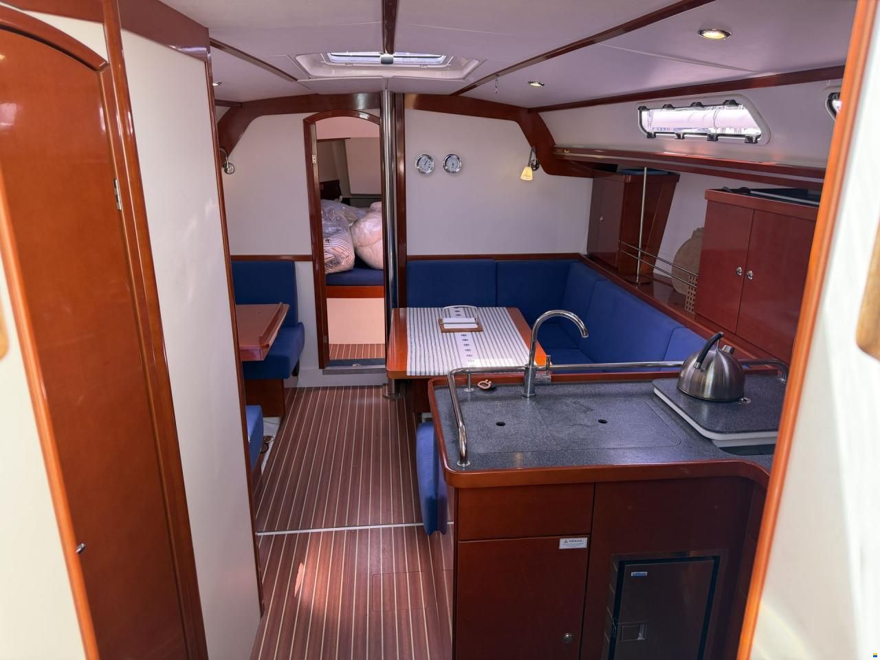 Hanse 370e
