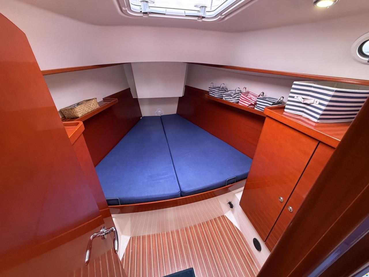 Hanse 370e
