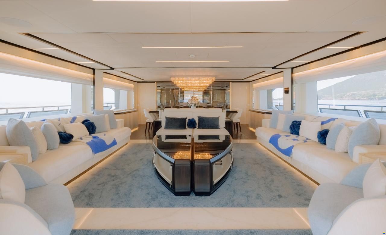 Majesty 120
