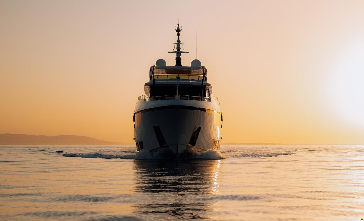 Majesty 120