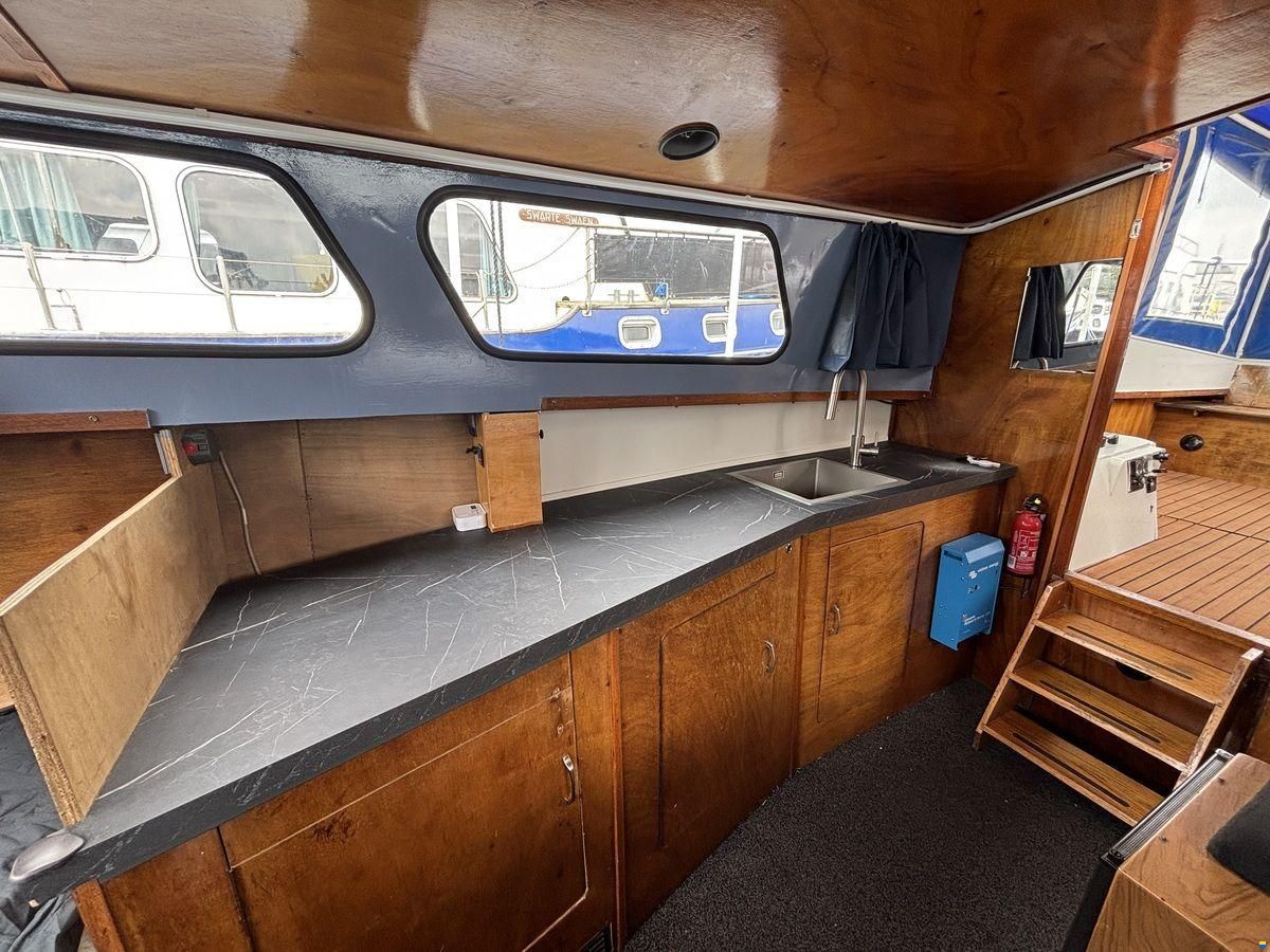 Ariadne kruiser 900 OK