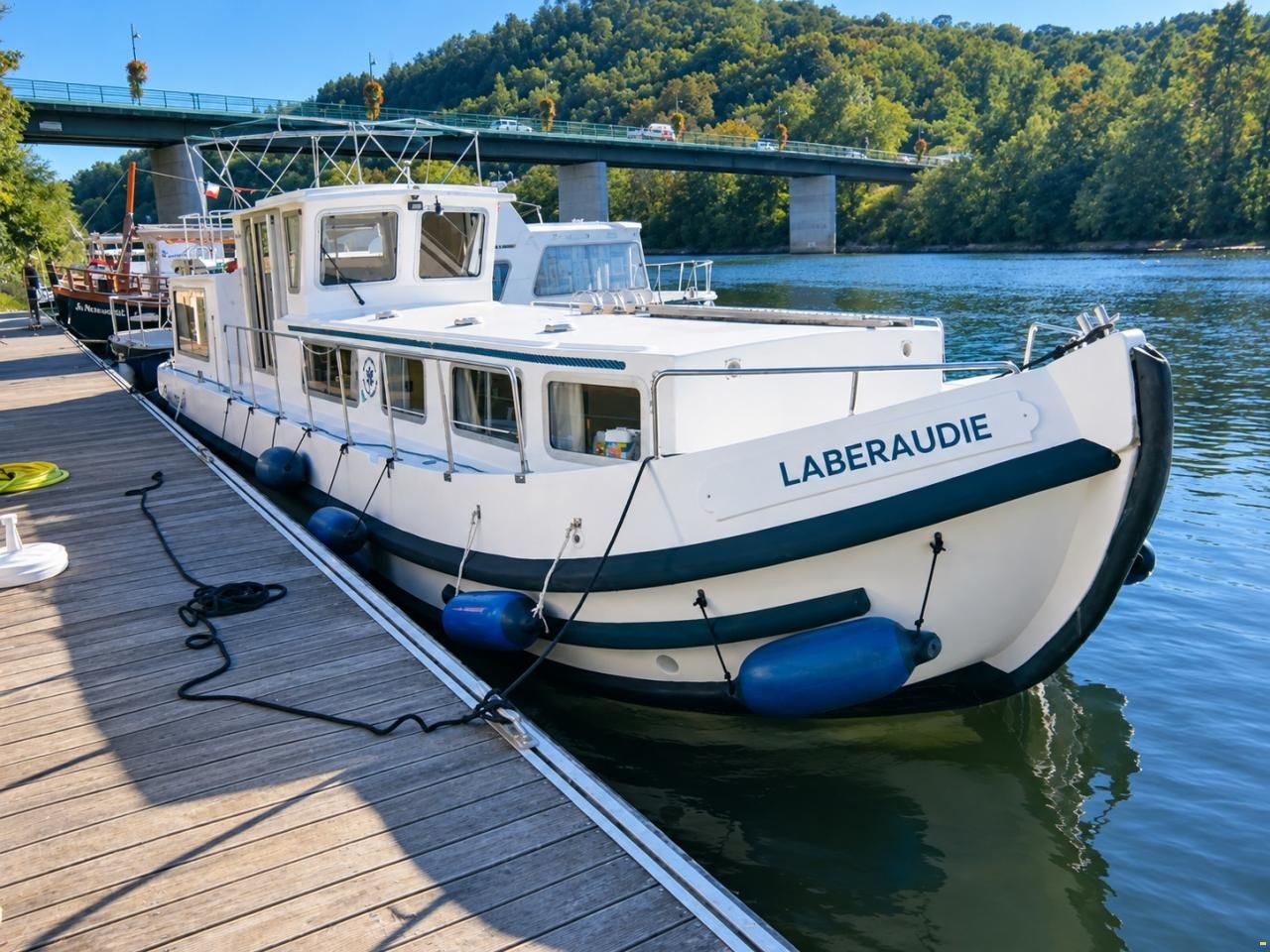 Locaboat 1107W