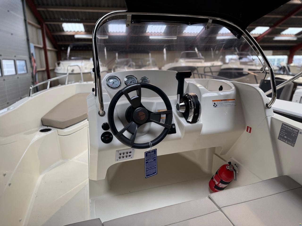 Quicksilver Activ 455 Open med F60 Mercury-EFI 4 tak