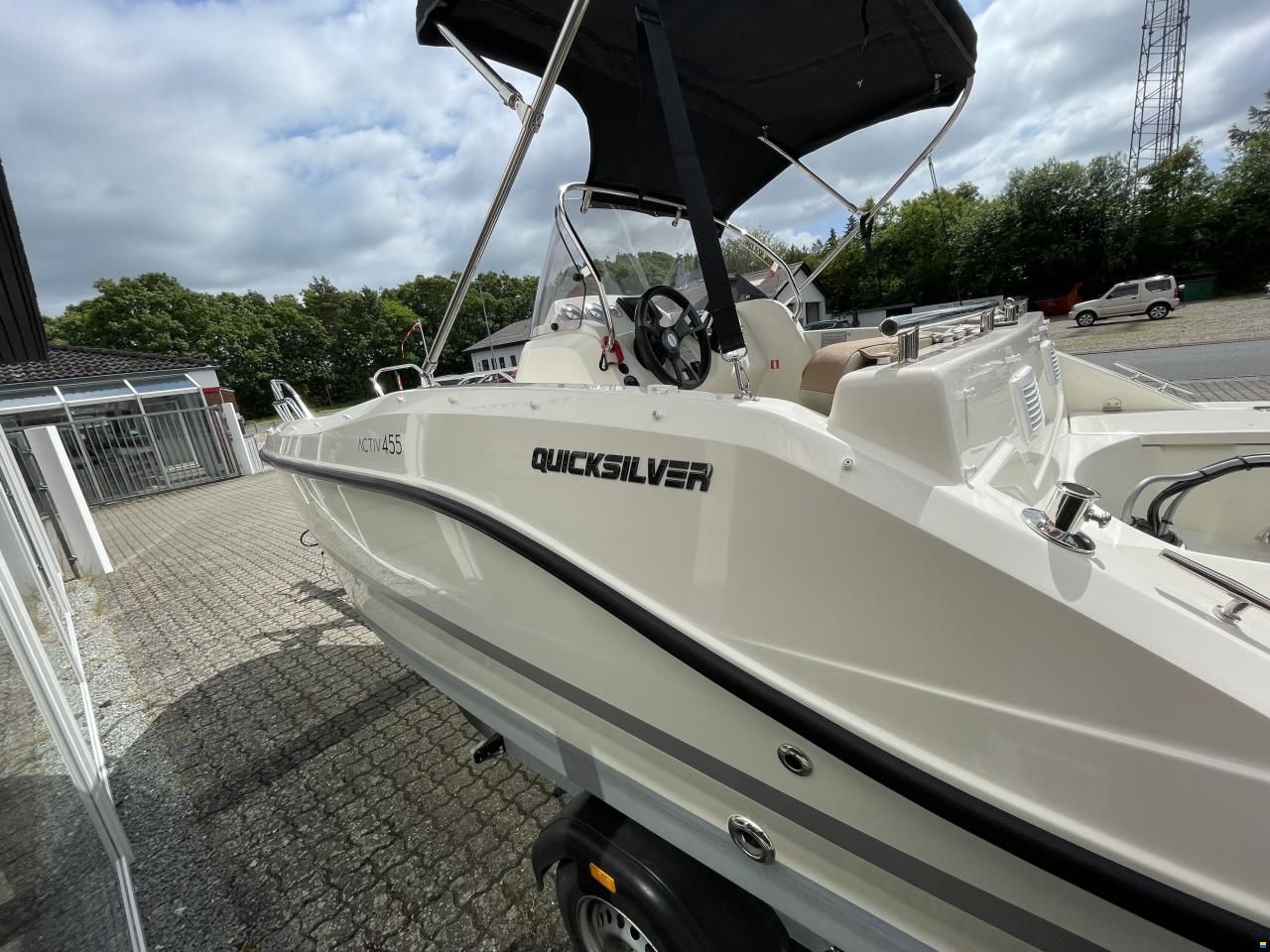 Quicksilver Activ 455 Open med F60 Mercury-EFI 4 tak