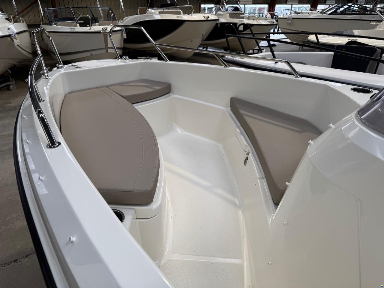Quicksilver Activ 455 Open med F60 Mercury-EFI 4 tak