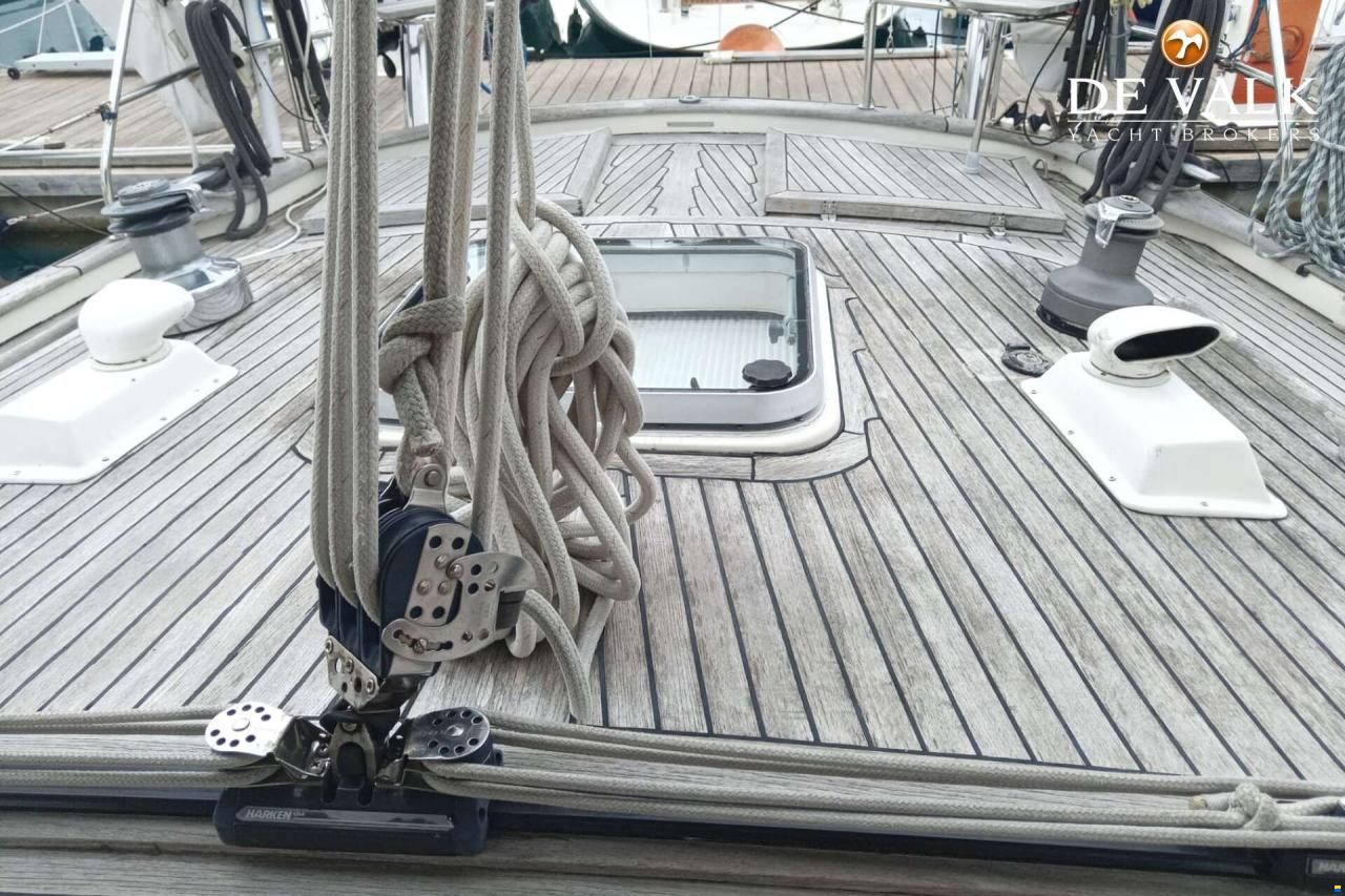 Hallberg-Rassy 49