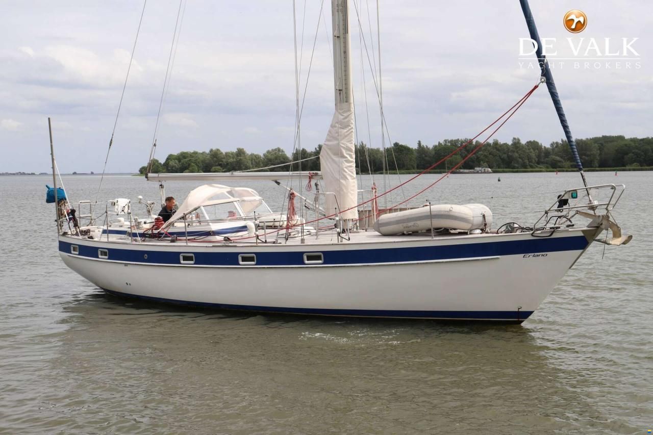 Hallberg-Rassy 42 E