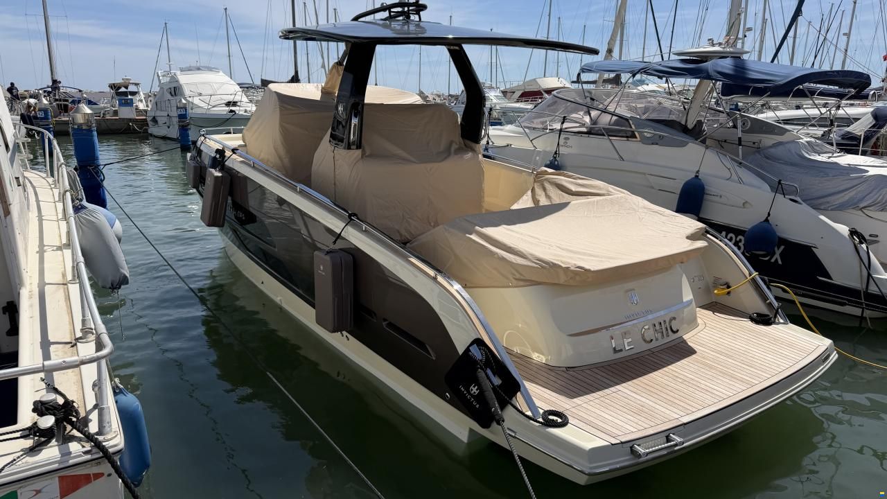 Invictus GT 320