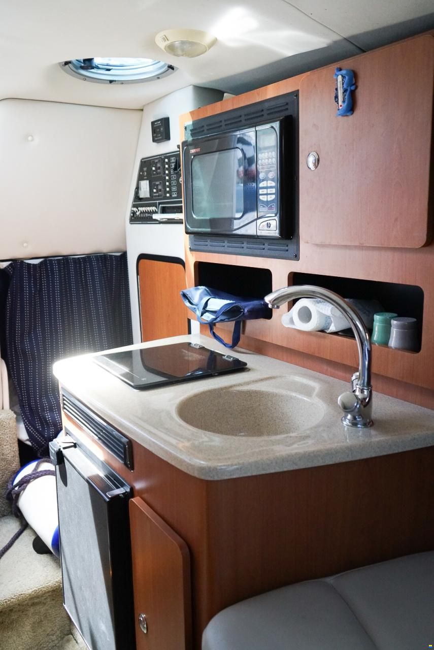 Crownline 250CR