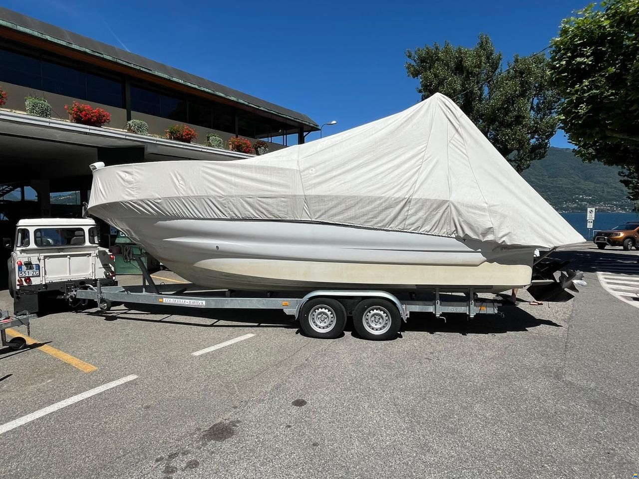 Crownline 250CR