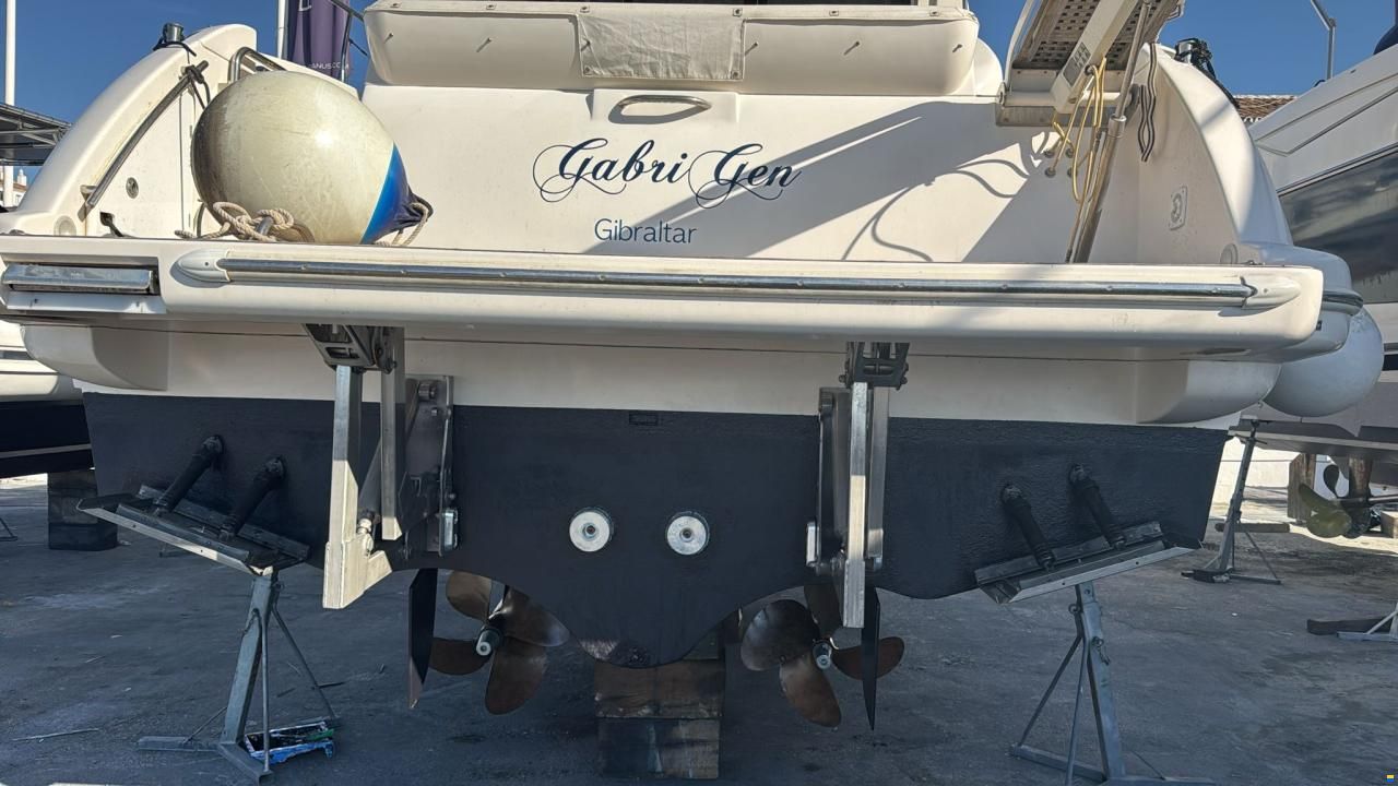 Azimut 40