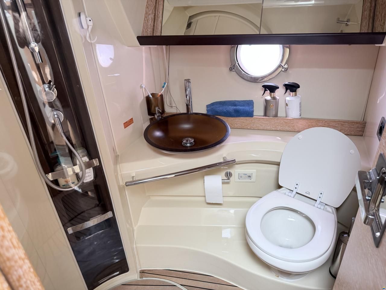 Azimut 40