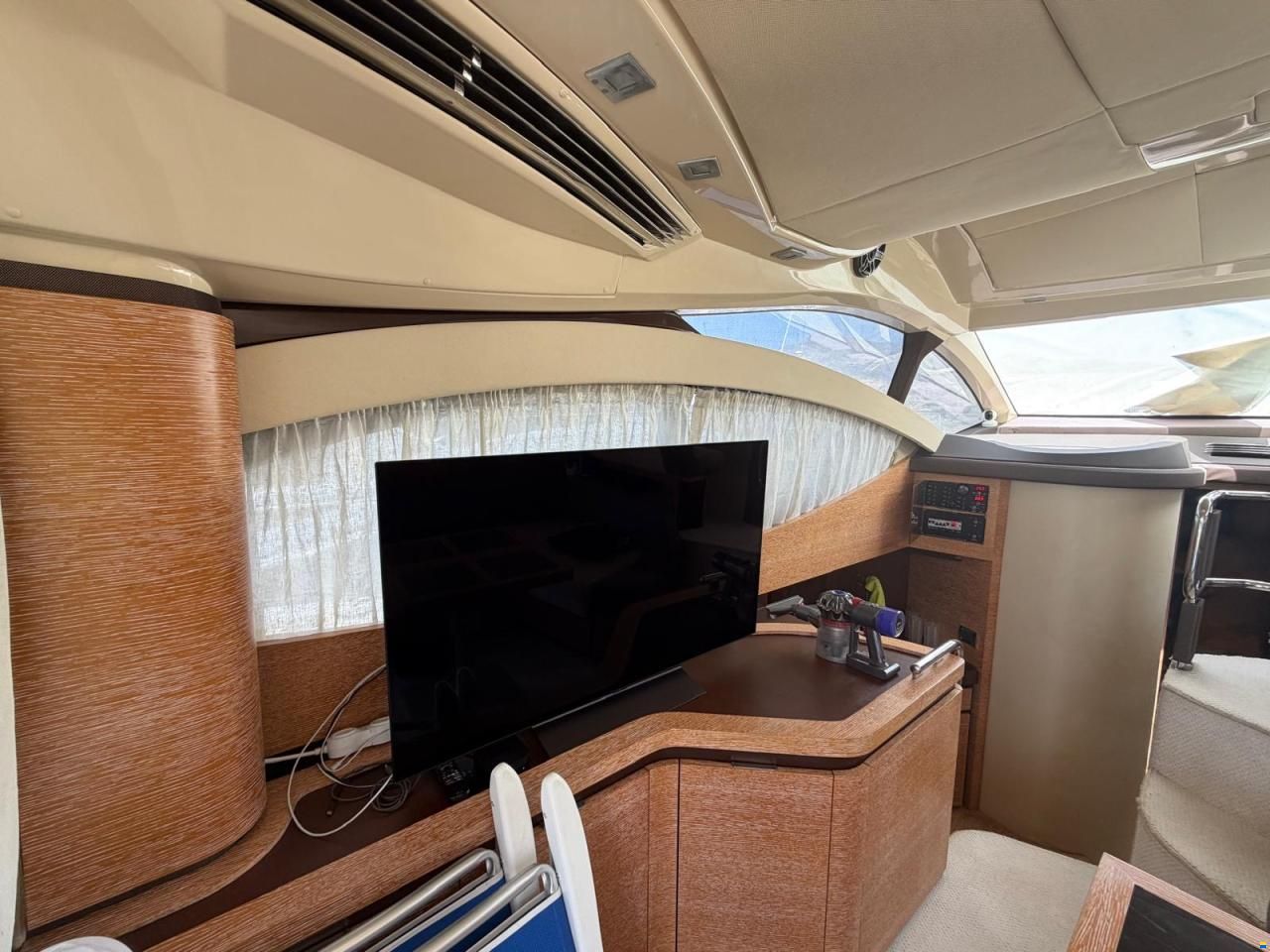 Azimut 40