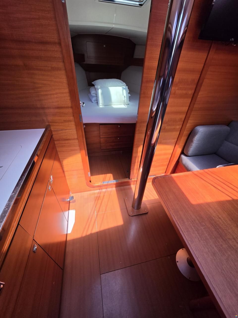 Dufour 382 GRAND LARGE
