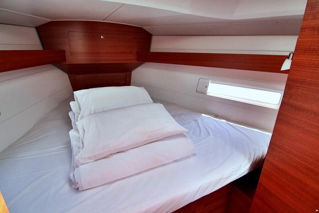 Dufour 382 GRAND LARGE