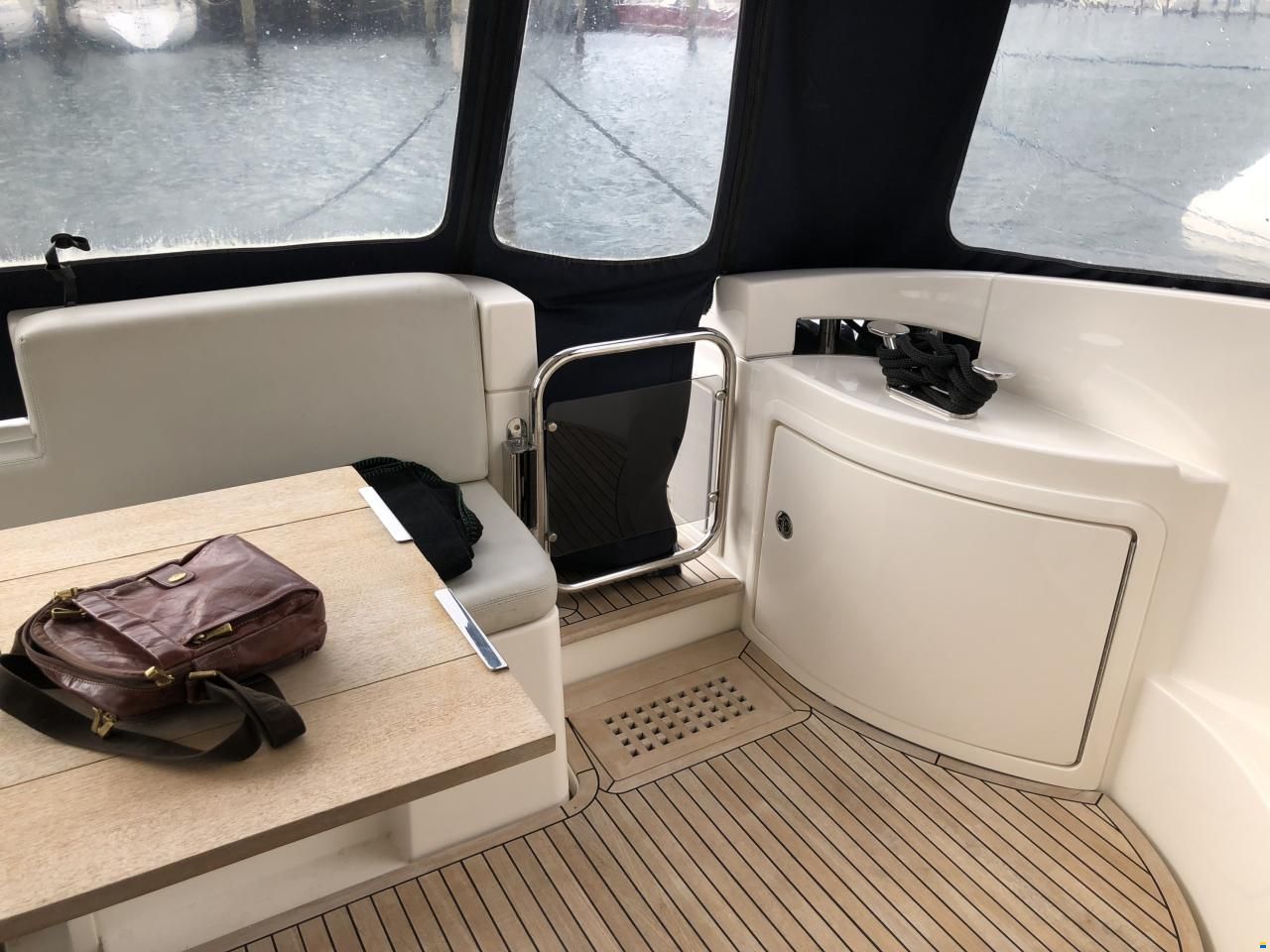 Azimut 43 Fly