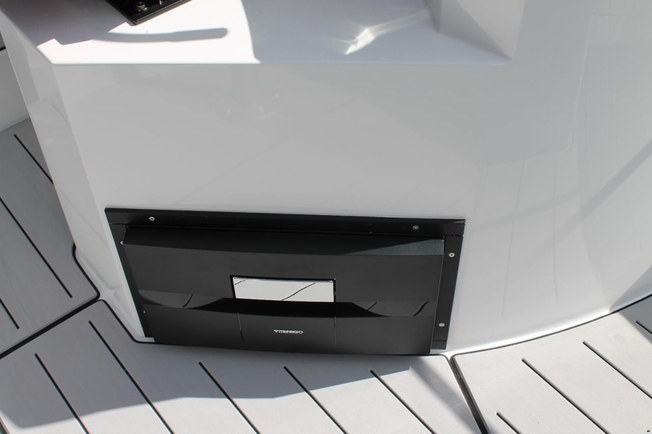 Nautic Yachts 990 open