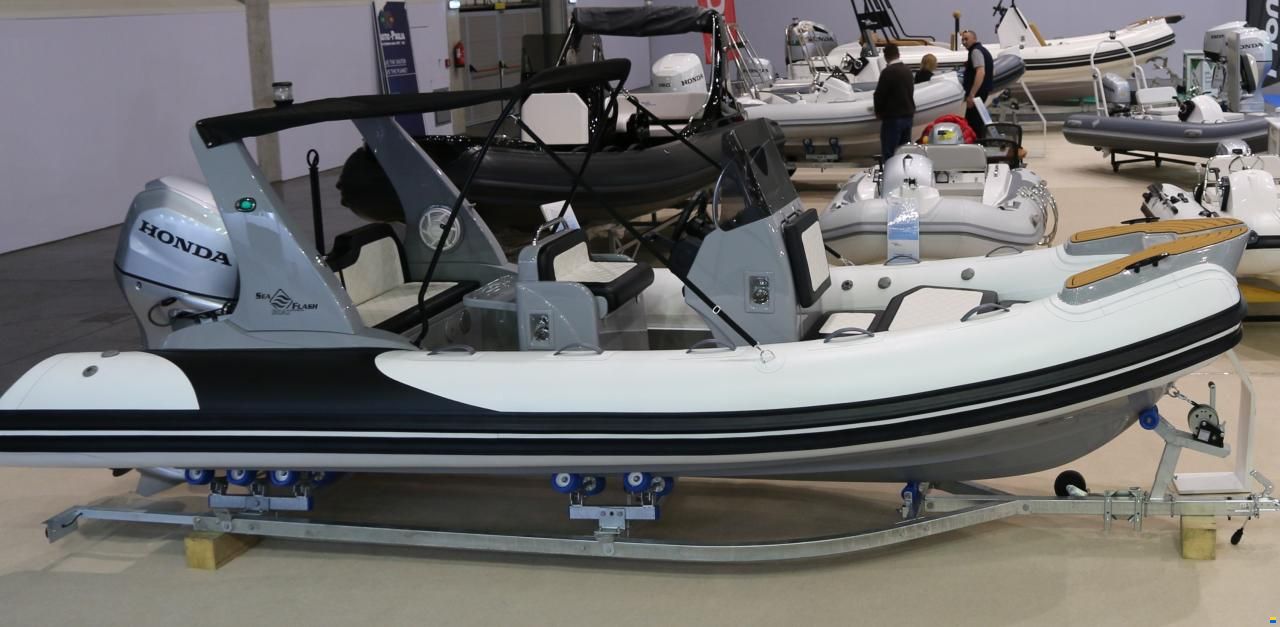 Sea Flash Luxury 520
