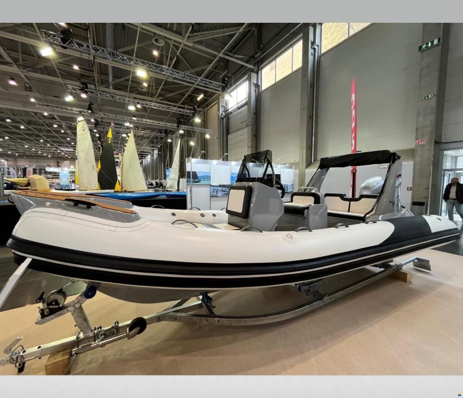 Sea Flash Luxury 520