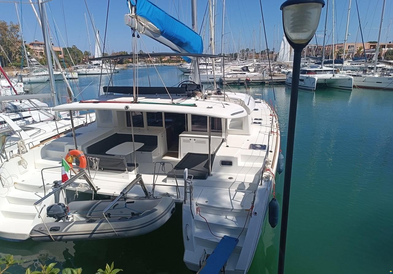 Lagoon 450F