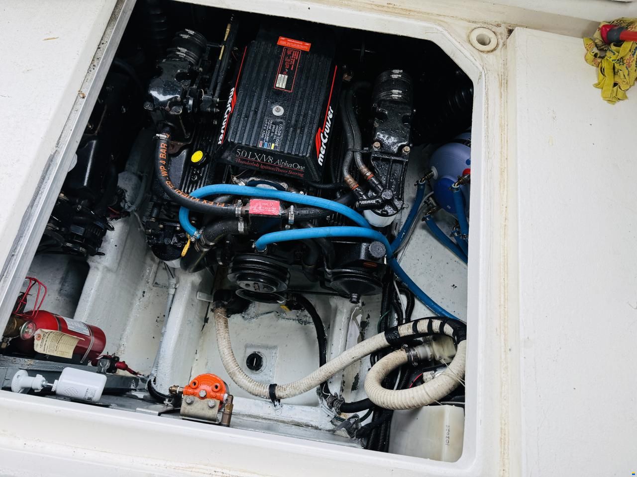 Sea Ray Sundancer 300